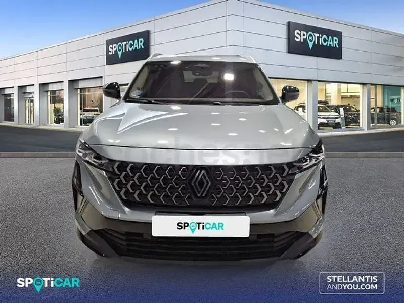 Usado Renault Espace Techno 200 CV (147 kW) 2025 Gris / plata SUV