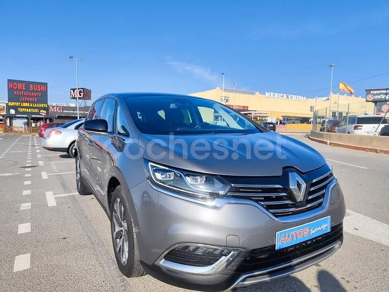 Usado Renault Espace Zen 160 CV (117 kW) 2016 Gris / plata Monovolumen