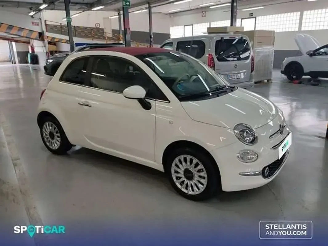 Usado Fiat 500 Dolcevita 71 CV (52 kW) 2023 Blanco Descapotable