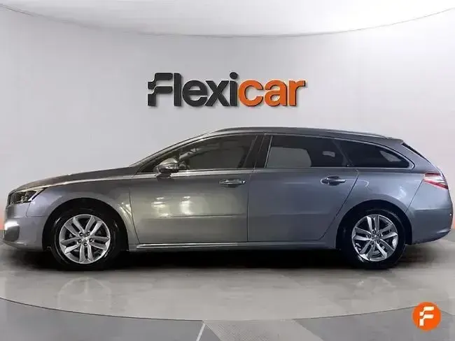 Usado Peugeot 508 SW Active 120 CV (88 kW) 2017 Gris Familiar
