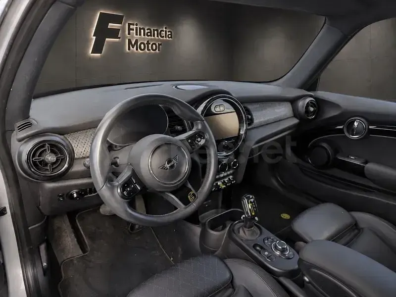 Usado Mini Cooper SE 135 kW (184 CV) 2021 Eléctrico Utilitario