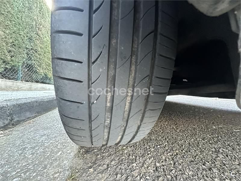 Usado Mercedes ML320 224 CV (164 kW) 2007 Negro SUV