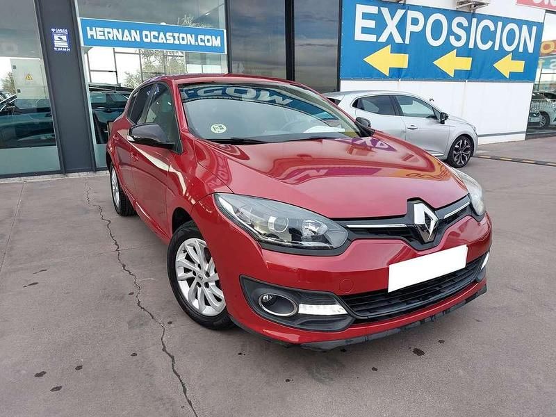 Varios colores Usado 2015 Renault Mégane III LIMITED Berlina | 7990 € (Buen precio) - Imagen 1/4