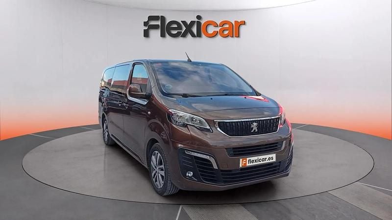 Usado Peugeot Traveller Business-Line 115 CV (84 kW) 2017 Marrón Monovolumen