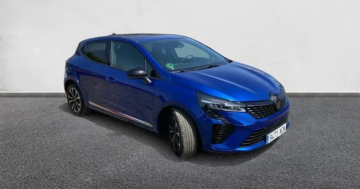 Usado Renault Clio Techno 90 CV (66 kW) 2025 Utilitario