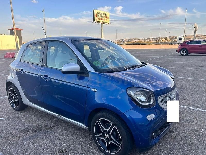 Usado Smart ForFour Proxy 71 CV (52 kW) 2015 Azul Utilitario