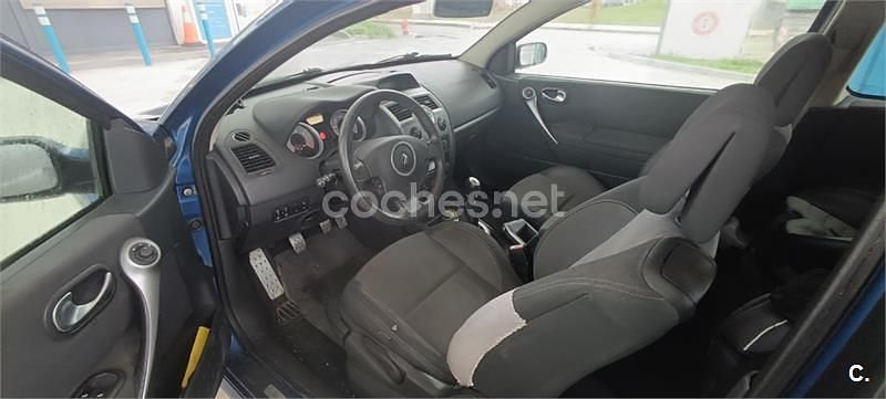 Usado Renault Mégane II GT 150 CV (110 kW) 2007 Azul Berlina