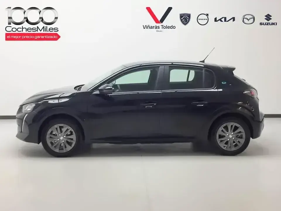 Usado Peugeot 208 Active 100 kW (136 CV) 2023 Negro Utilitario