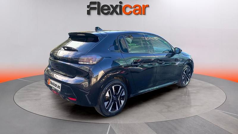Usado Peugeot 208 Allure 102 CV (75 kW) 2024 Negro Utilitario