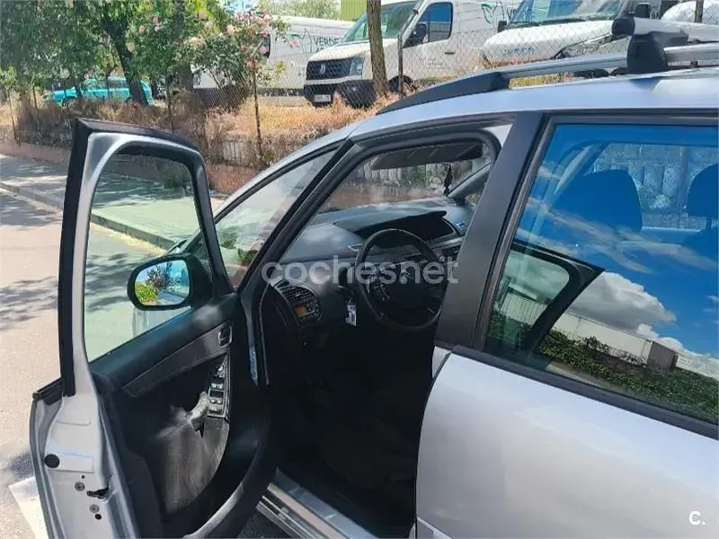 Usado Citroën C4 Picasso Exclusive 110 CV (80 kW) 2007 Gris / plata Monovolumen
