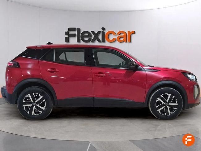Usado Peugeot 2008 Active 100 CV (73 kW) 2023 Rojo SUV