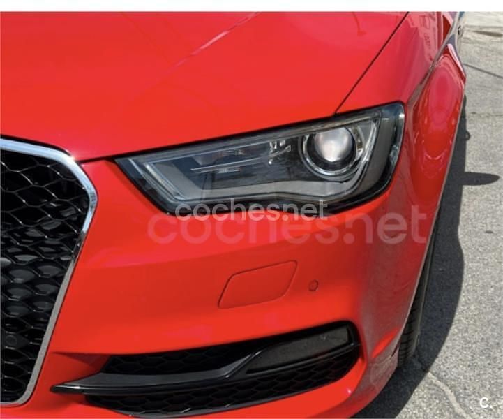 Usado Audi A3 Cabriolet Ambiente 150 CV (110 kW) 2014 Rojo Descapotable