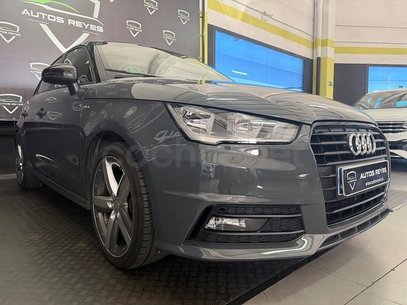 Usado Audi A1 Sportback S-Line 95 CV (69 kW) 2017 Gris / plata Utilitario