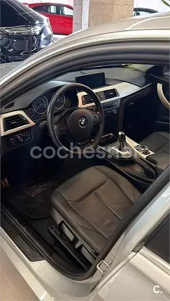 Usado BMW 318 143 CV (105 kW) 2014 Gris / plata Berlina