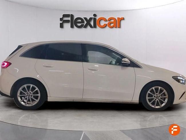 Usado Mercedes B180 136 CV (100 kW) 2021 Blanco Monovolumen
