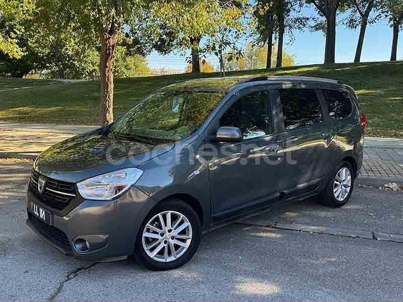 Gris / plata Usado 2018 Dacia Lodgy Lauréate Monovolumen | 7990 € (Buen precio) - Imagen 1/4