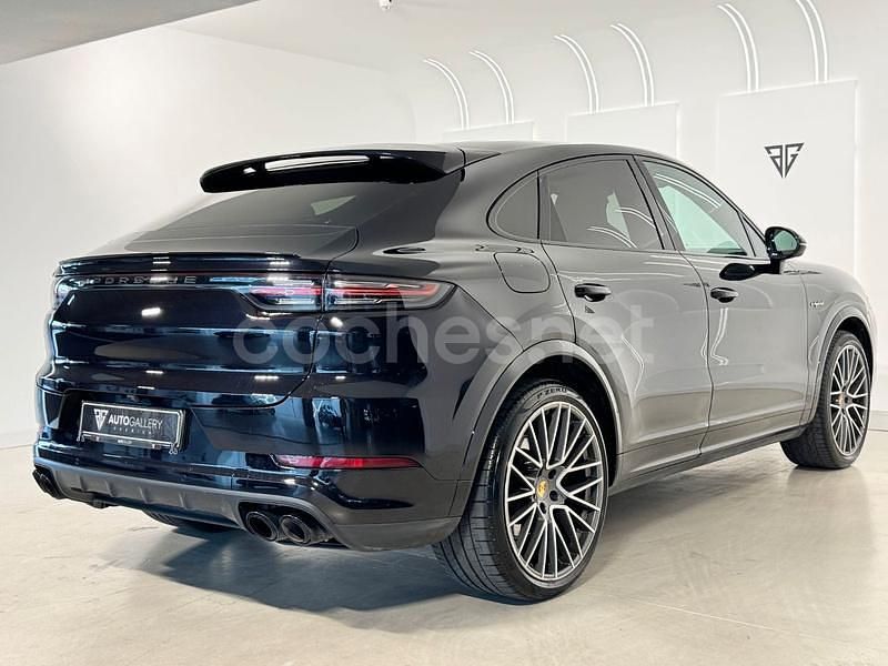 Usado Porsche Cayenne Platinum Edition 462 CV (339 kW) 2022 Blanco SUV