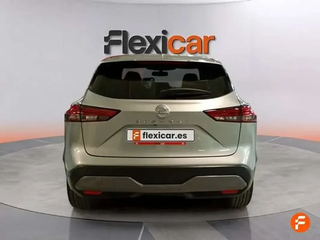 Usado Nissan Qashqai Acenta 158 CV (116 kW) 2023 Gris SUV