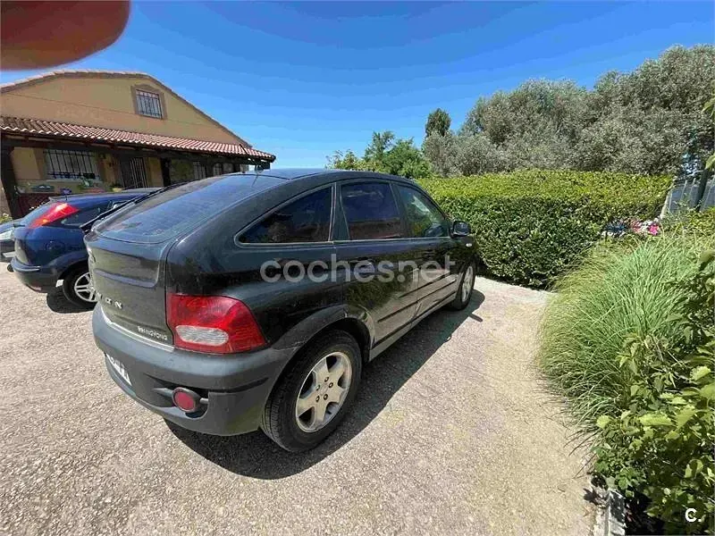 Usado SsangYong Actyon Limited 141 CV (103 kW) 2007 Negro SUV