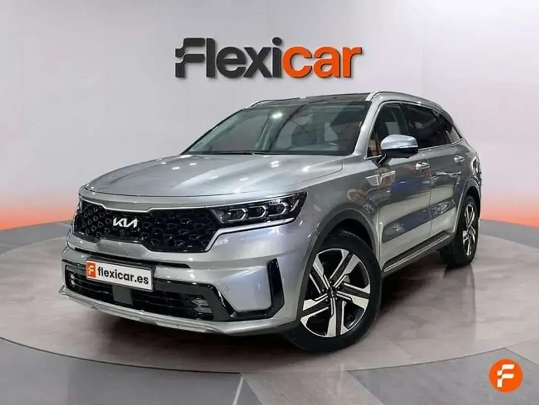 Usado Kia Sorento 193 CV (141 kW) 2023 Gris SUV