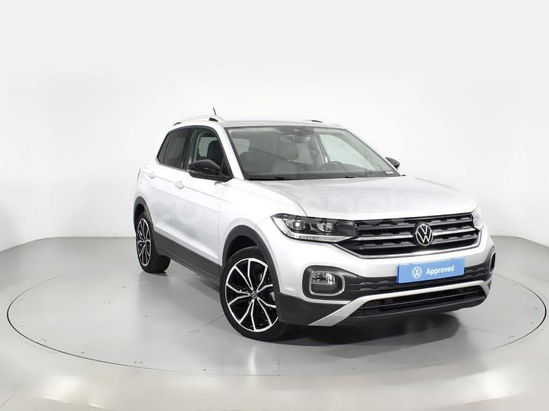 Usado VW T-Cross Sportline 110 CV (80 kW) 2021 Gris SUV