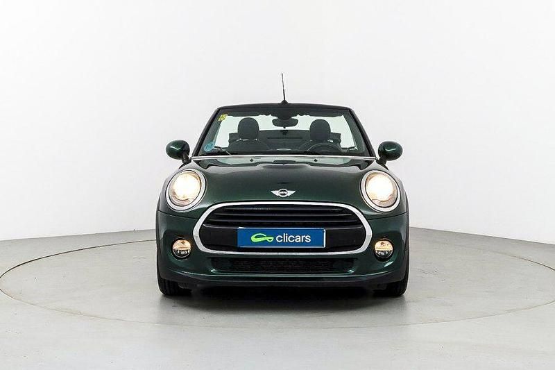 Usado Mini Cooper D Cabriolet 116 CV (85 kW) 2017 Verde Descapotable
