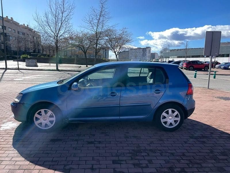 Usado VW Golf IV Sportline 105 CV (77 kW) 2004 Azul Berlina