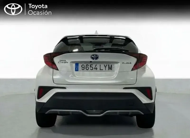 Usado Toyota C-HR Advance 125 CV (91 kW) 2022 Blanco SUV