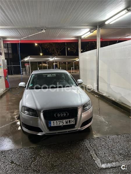 Gris / plata Usado 2008 Audi A3 Attraction Berlina | 5100 € (Buen precio) - Imagen 1/4