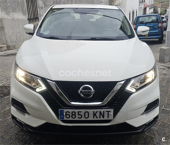 Usado Nissan Qashqai Acenta 130 CV (95 kW) 2018 Blanco SUV