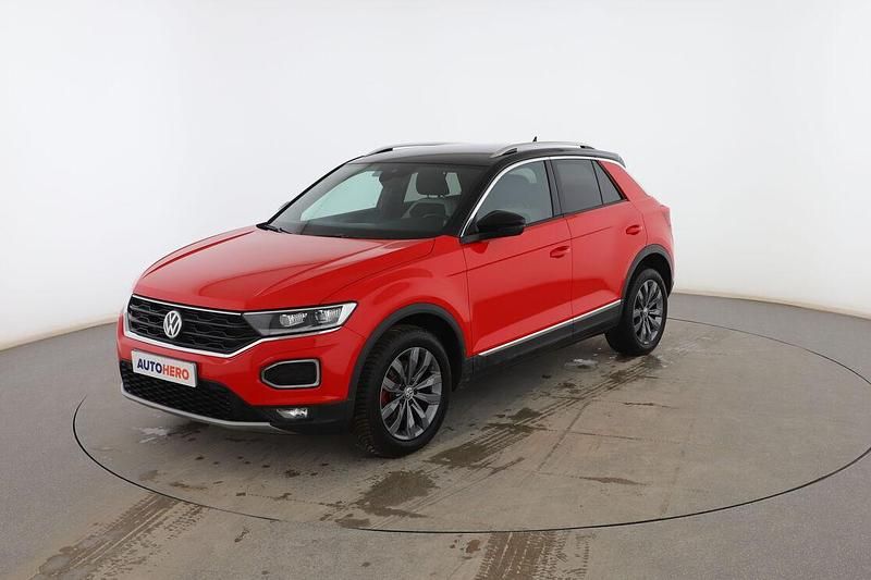 Usado VW T-Roc Sport 150 CV (110 kW) 2019 Rojo SUV