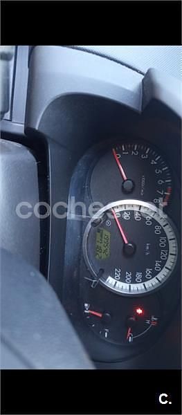 Violeta / lila Usado 2008 Mazda 5 Sportive Monovolumen | 6500 € (Un poco caro) - Imagen 1/4
