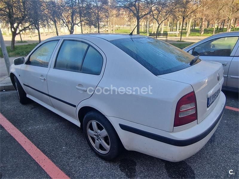 Brugt Skoda Octavia Tour 101 HK (74 kW) 2008 Hvid Sedan
