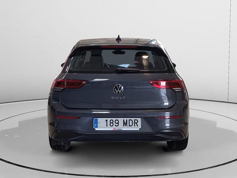 Usado VW Golf VIII Life 131 CV (96 kW) 2020