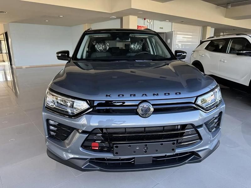 Usado KGM Korando Limited 149 CV (109 kW) 2024 Gris SUV