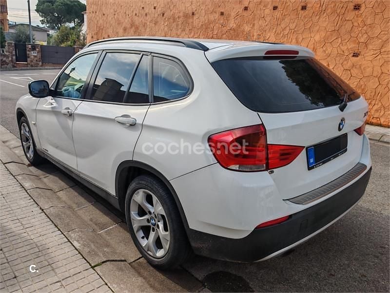 Usado BMW X1 143 CV (105 kW) 2011 Blanco SUV