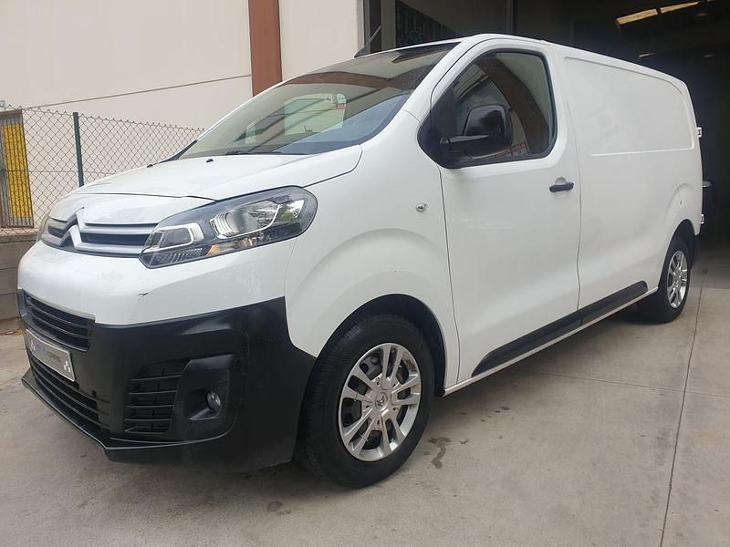 Blanco Usado 2016 Citroën Jumpy Monovolumen | 11.999 € - Imagen 1/4