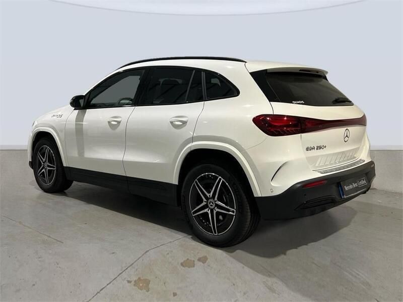 Usado Mercedes EQA250+ 139 kW (190 CV) 2025 Blanco polar SUV