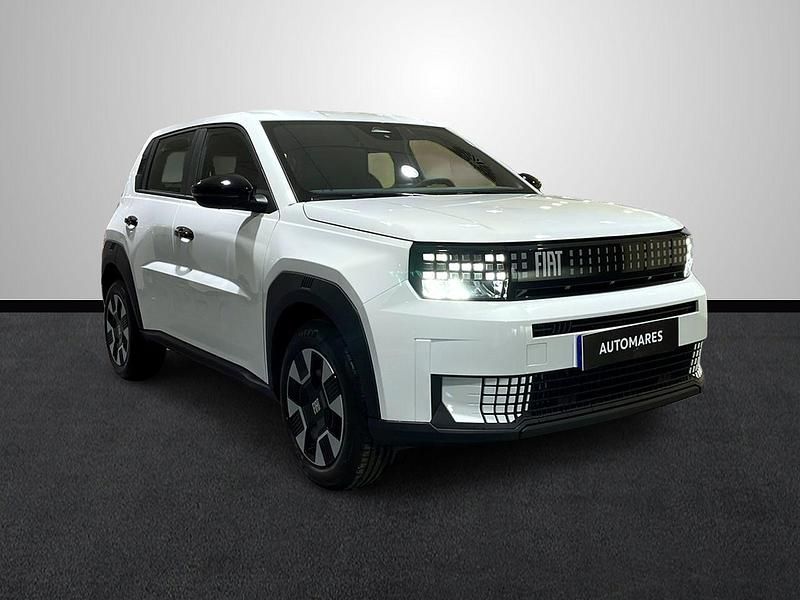 Nuevo Fiat Grande Panda Icon 100 CV (73 kW) 2025 Rojo Utilitario