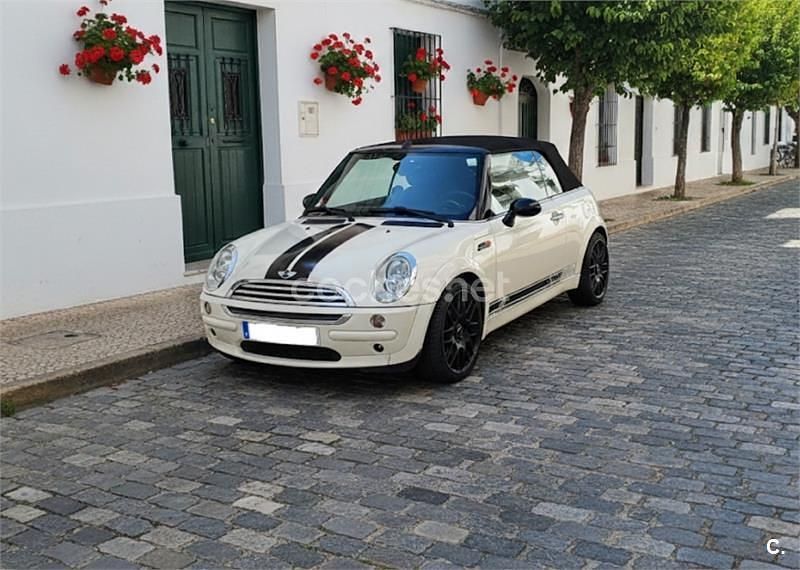 Usado Mini Cooper Cabriolet 116 CV (85 kW) 2006 Beige Descapotable