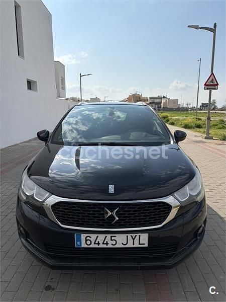 Usado DS Automobiles DS4 Crossback Style 131 CV (96 kW) 2017 Negro SUV
