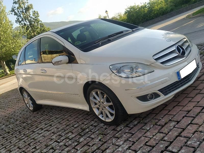 Blanco Usado 2008 Mercedes B200 Monovolumen | 5999 € (Precio justo) - Imagen 1/4