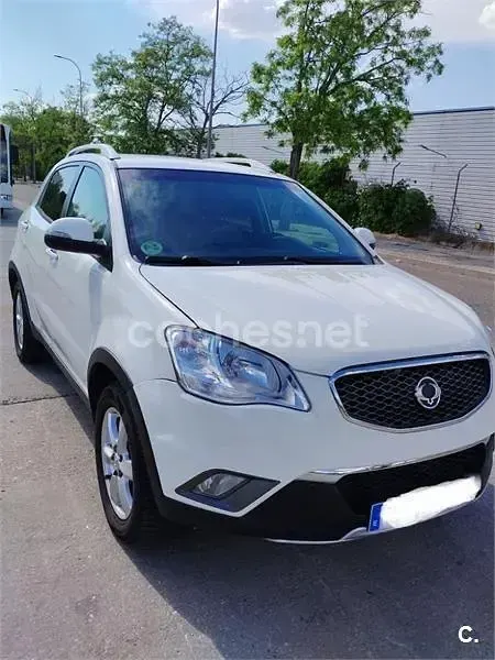 Usado SsangYong Korando Premium Plus 149 CV (109 kW) 2012 Blanco SUV