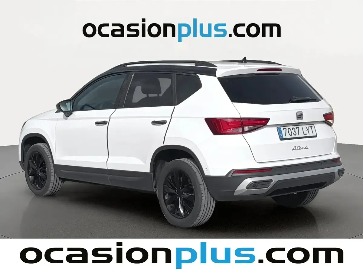 Usado Seat Ateca Style 150 CV (110 kW) 2022 Blanco SUV