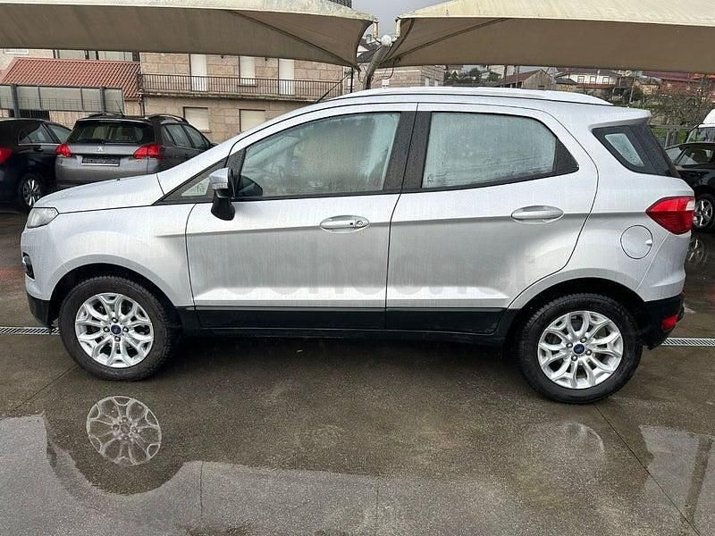 Usado Ford Ecosport Titanium 95 CV (69 kW) 2017 Gris / plata SUV