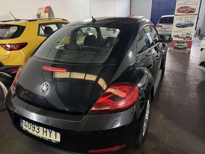 Usado VW Beetle 105 CV (77 kW) 2014 Azul Utilitario