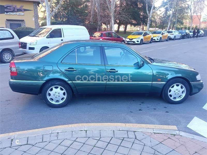 Usado Mercedes C280 Elegance 193 CV (141 kW) 1994 Verde Berlina