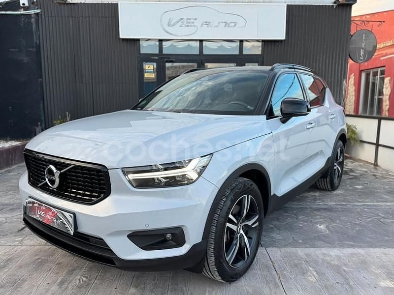 Gris / plata Usado 2019 Volvo XC40 R-Design SUV | 29.990 € (Precio justo) - Imagen 1/4