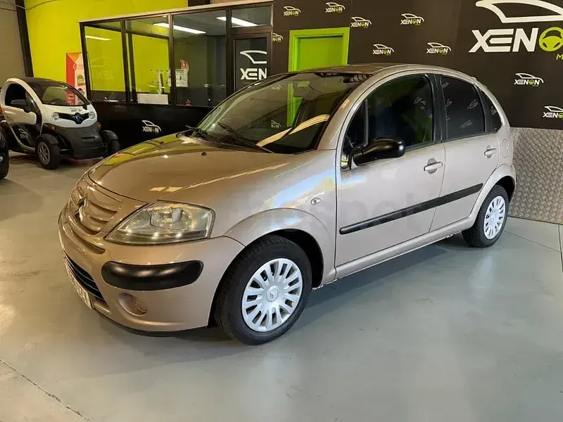 Usado Citroën C3 Furio 75 CV (55 kW) 2006 Beige Berlina