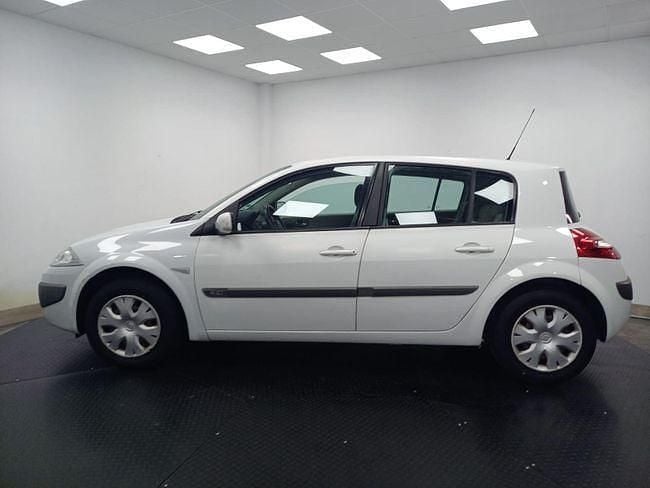 Usado Renault Mégane II Authentique 90 CV (66 kW) 2006 Blanco Utilitario
